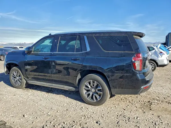 1GNSCNKDXNR171734 2022 CHEVROLET TAHOE - Image 2