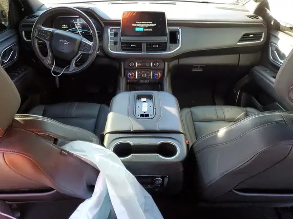 1GNSCRKD0NR322927 2022 CHEVROLET TAHOE - Image 8