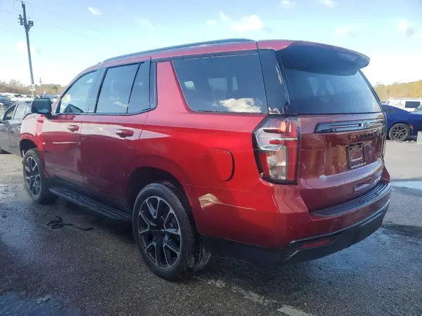 1GNSCRKDXPR557807 2023 CHEVROLET TAHOE - Image 2
