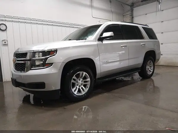1GNSKAEC0JR150626 2018 CHEVROLET TAHOE - Image 2