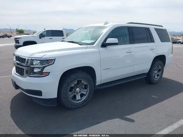 1GNSKAEC0JR300959 2018 CHEVROLET TAHOE - Image 2