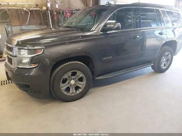 1GNSKAEC1JR300159 2018 CHEVROLET TAHOE - Image 2