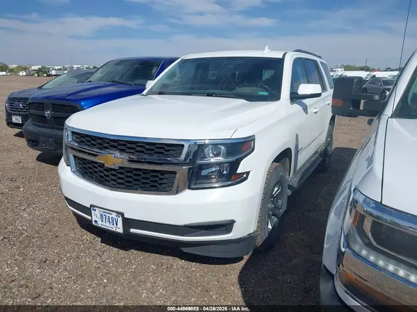 1GNSKAEC1JR314384 2018 CHEVROLET TAHOE - Image 2