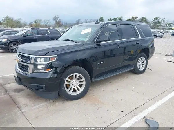 1GNSKAEC2JR109107 2018 CHEVROLET TAHOE - Image 2