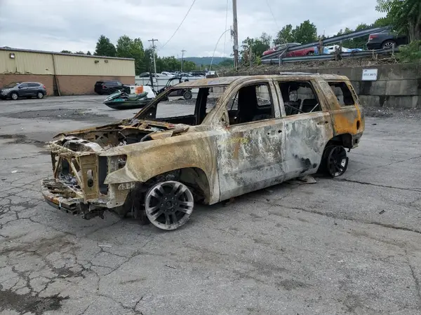 1GNSKAEC3JR304620 2018 CHEVROLET TAHOE - Image 1