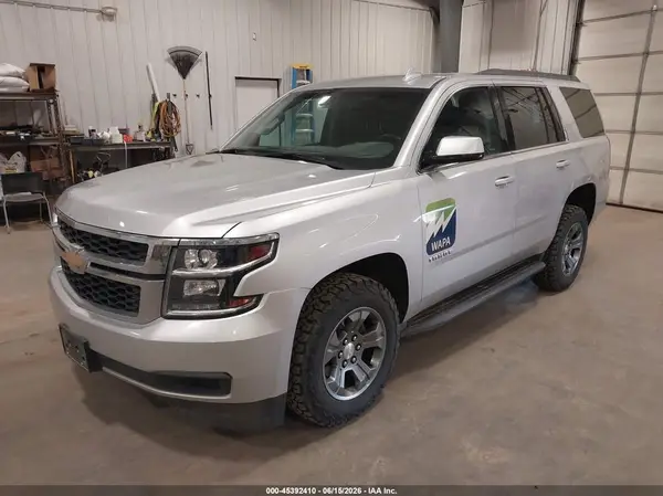 1GNSKAEC3JR345040 2018 CHEVROLET TAHOE - Image 2