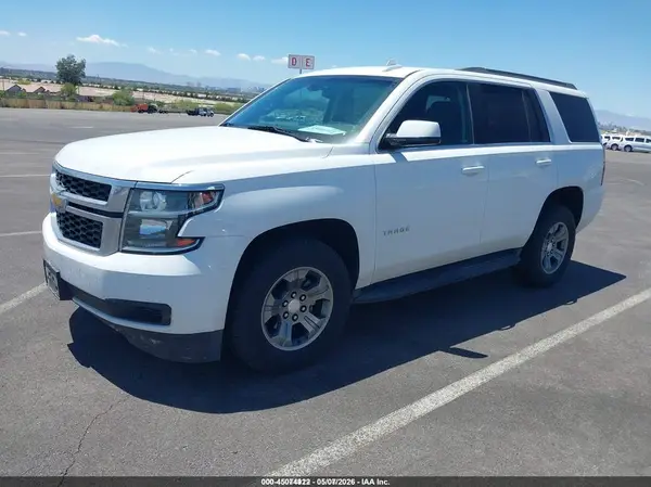 1GNSKAEC3JR350769 2018 CHEVROLET TAHOE - Image 2