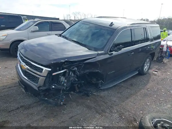 1GNSKAEC4HR310940 2017 CHEVROLET TAHOE - Image 2