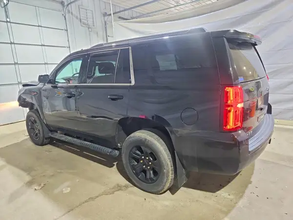 1GNSKAEC6LR122798 2020 CHEVROLET TAHOE - Image 2