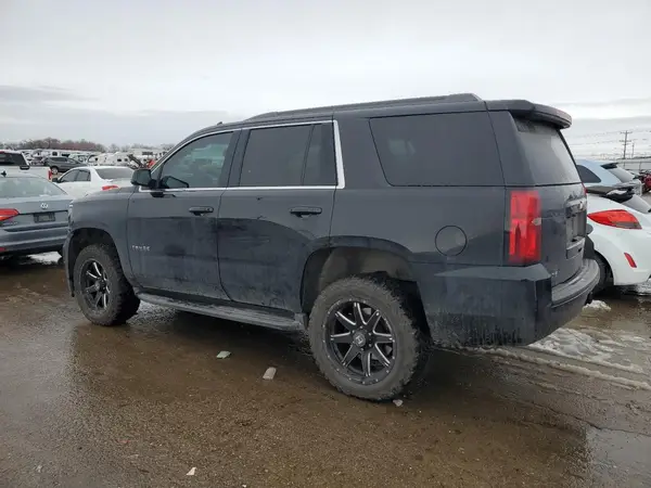 1GNSKAEC7HR381808 2017 CHEVROLET TAHOE - Image 2