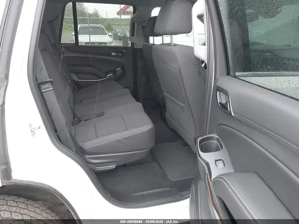 1GNSKAEC7JR365629 2018 CHEVROLET TAHOE - Image 8