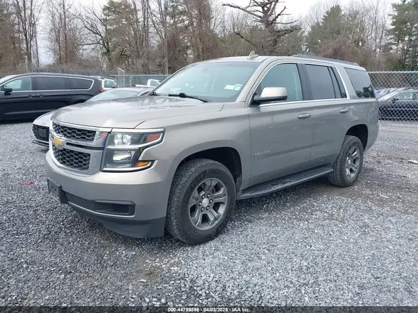 1GNSKAEC7KR100677 2019 CHEVROLET TAHOE - Image 2