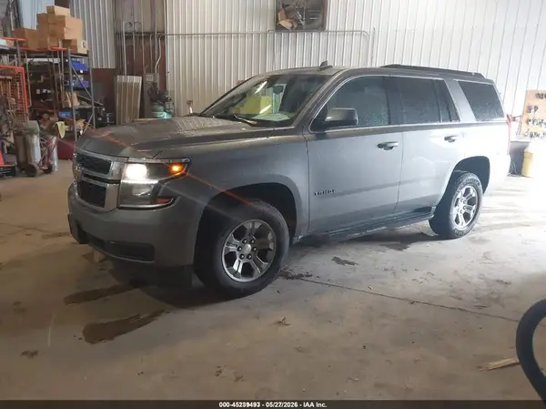 1GNSKAEC7LR294533 2020 CHEVROLET TAHOE - Image 2
