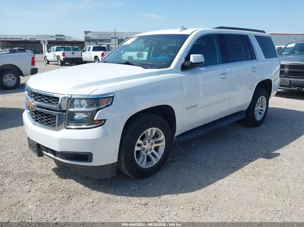 1GNSKAEC8GR330462 2016 CHEVROLET TAHOE - Image 2