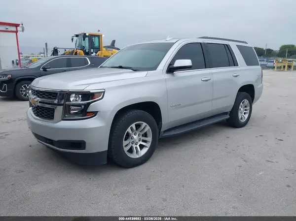 1GNSKAEC8HR297576 2017 CHEVROLET TAHOE - Image 2