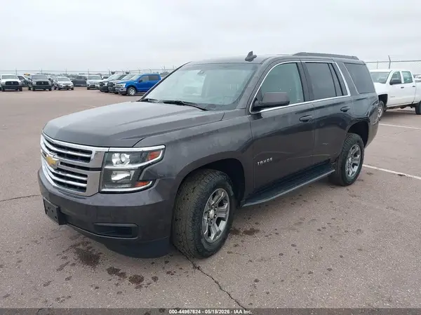 1GNSKAEC8JR297213 2018 CHEVROLET TAHOE - Image 2