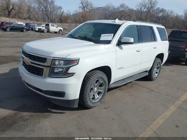 1GNSKAEC8LR106750 2020 CHEVROLET TAHOE - Image 2