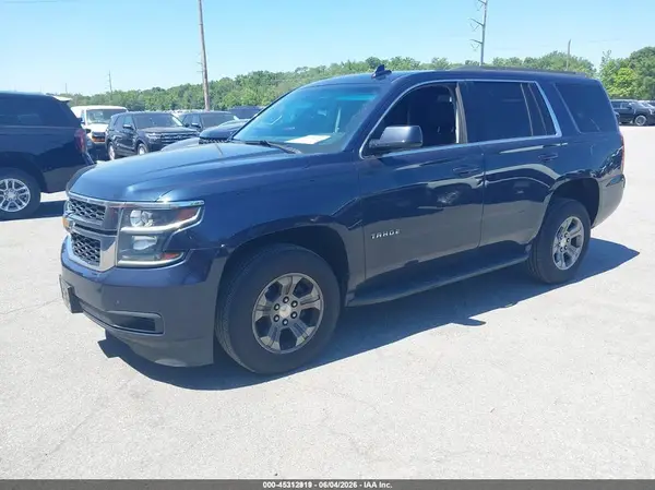 1GNSKAEC9JR338674 2018 CHEVROLET TAHOE - Image 2