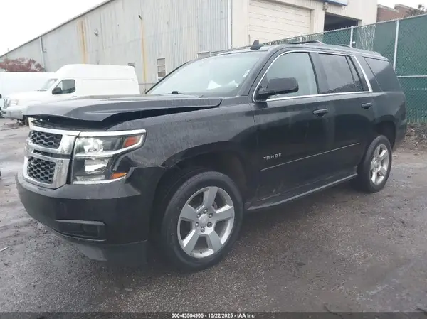 1GNSKAKC0KR150406 2019 CHEVROLET TAHOE - Image 2