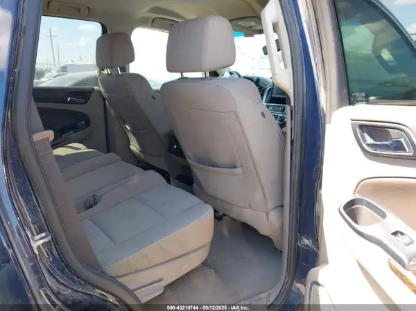 1GNSKAKC0KR183650 2019 CHEVROLET TAHOE - Image 8