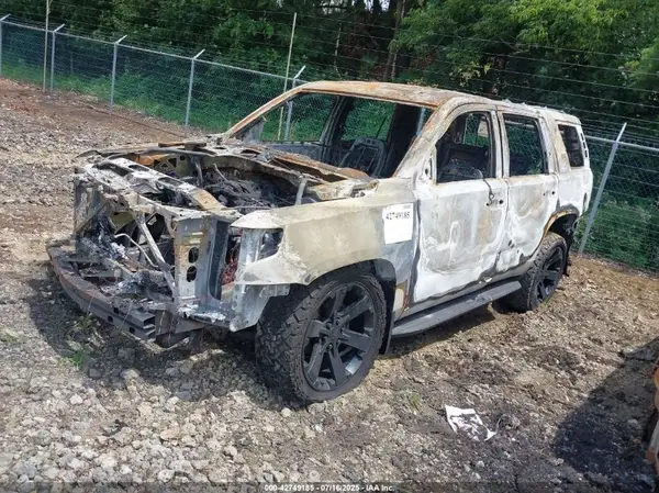 1GNSKAKC0KR341436 2019 CHEVROLET TAHOE - Image 2