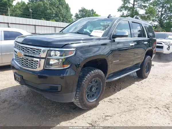1GNSKAKC0KR359757 2019 CHEVROLET TAHOE - Image 2