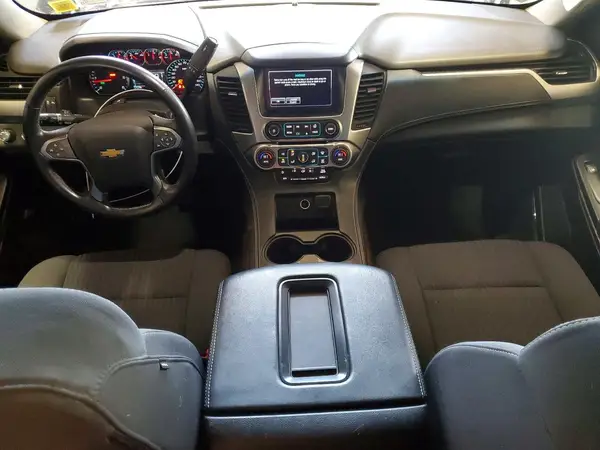 1GNSKAKC0KR395562 2019 CHEVROLET TAHOE - Image 8