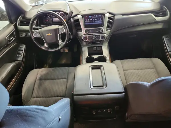1GNSKAKC1HR372638 2017 CHEVROLET TAHOE - Image 8