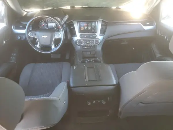 1GNSKAKC1JR136870 2018 CHEVROLET TAHOE - Image 8