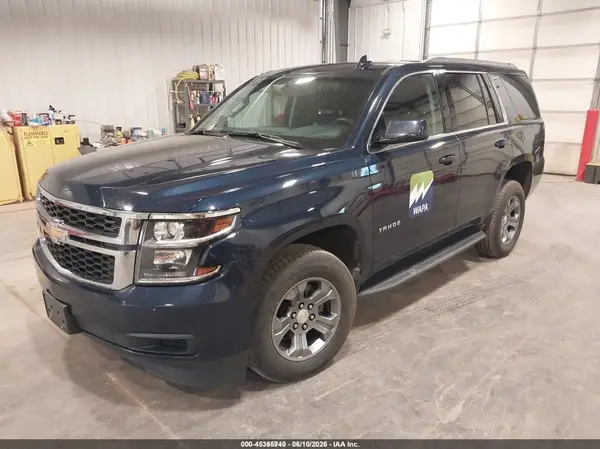 1GNSKAKC1JR289281 2018 CHEVROLET TAHOE - Image 2