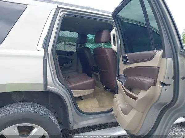 1GNSKAKC1JR357403 2018 CHEVROLET TAHOE - Image 8