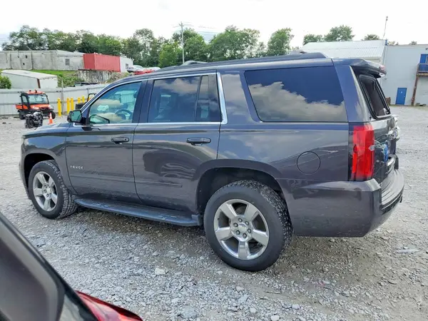 1GNSKAKC2HR383342 2017 CHEVROLET TAHOE - Image 2