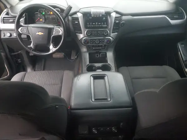 1GNSKAKC2KR217605 2019 CHEVROLET TAHOE - Image 8