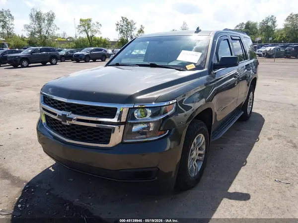 1GNSKAKC3KR269759 2019 CHEVROLET TAHOE - Image 2