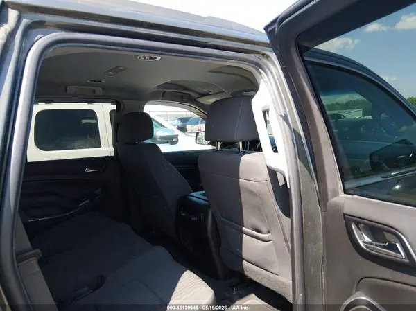 1GNSKAKC3KR269759 2019 CHEVROLET TAHOE - Image 8