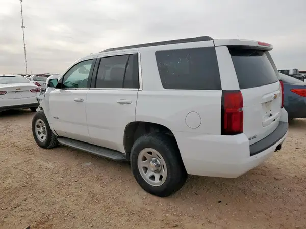 1GNSKAKC4JR149743 2018 CHEVROLET TAHOE - Image 2