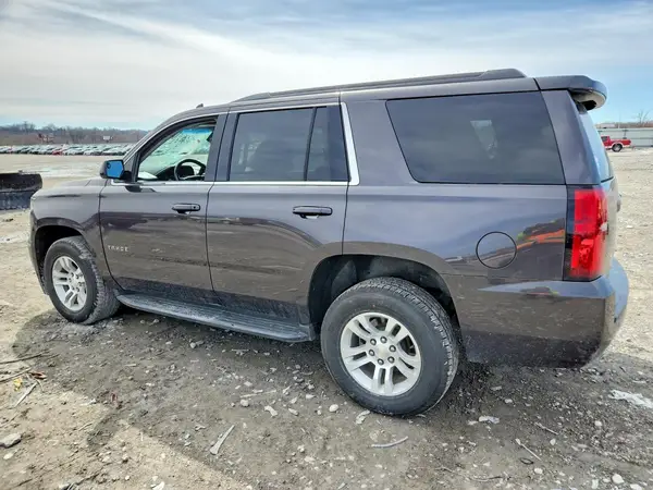 1GNSKAKC4JR163285 2018 CHEVROLET TAHOE - Image 2