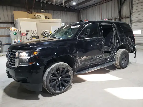1GNSKAKC4JR321530 2018 CHEVROLET TAHOE - Image 1