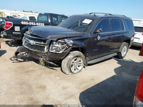 1GNSKAKC4JR377144 2018 CHEVROLET TAHOE - Image 2
