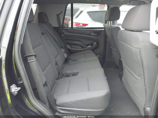 1GNSKAKC4KR207979 2019 CHEVROLET TAHOE - Image 8
