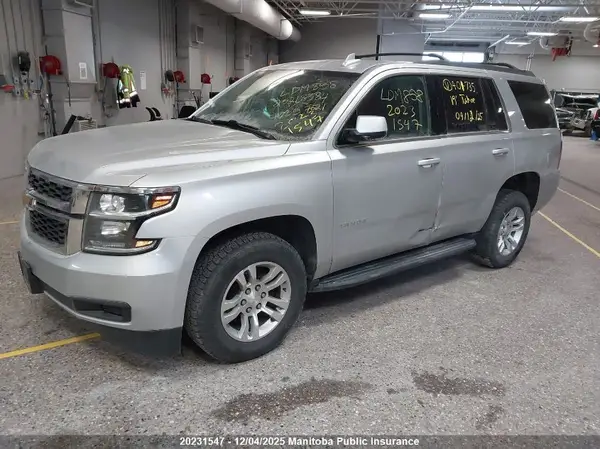 1GNSKAKC4KR401735 2019 CHEVROLET TAHOE - Image 2