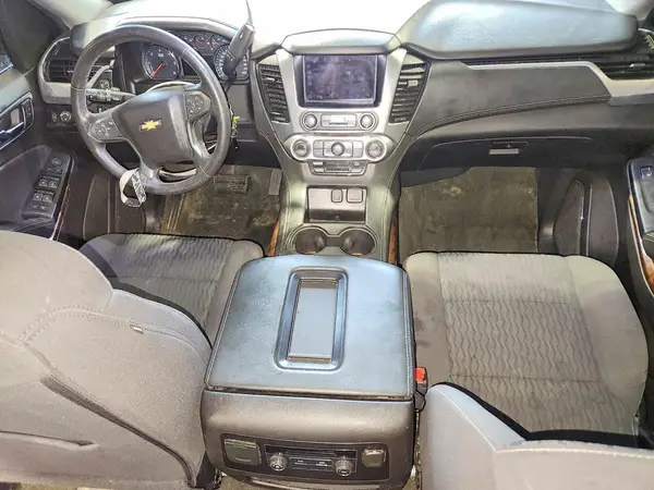 1GNSKAKC5HR262241 2017 CHEVROLET TAHOE - Image 8