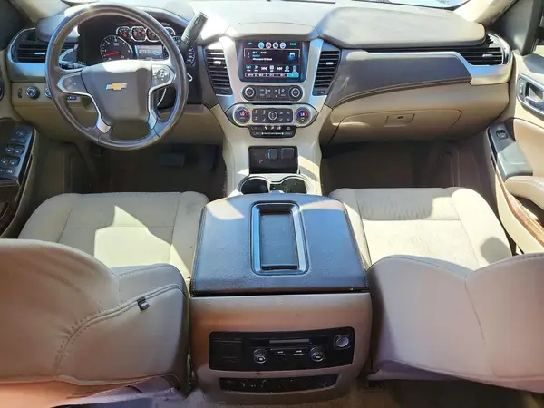 1GNSKAKC5HR357933 2017 CHEVROLET TAHOE - Image 8