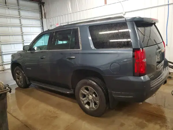 1GNSKAKC5LR179028 2020 CHEVROLET TAHOE - Image 2