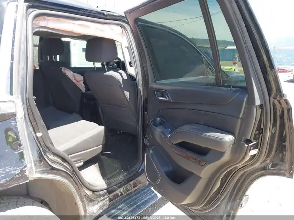 1GNSKAKC7JR199777 2018 CHEVROLET TAHOE - Image 8