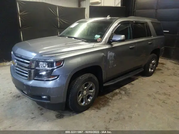 1GNSKAKC7JR349497 2018 CHEVROLET TAHOE - Image 2