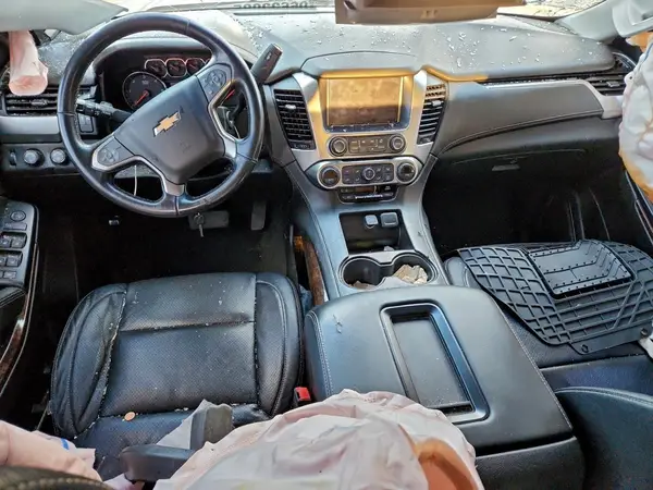1GNSKAKC7KR231130 2019 CHEVROLET TAHOE - Image 8