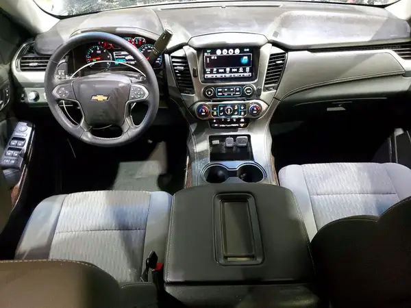 1GNSKAKC7KR356659 2019 CHEVROLET TAHOE - Image 8