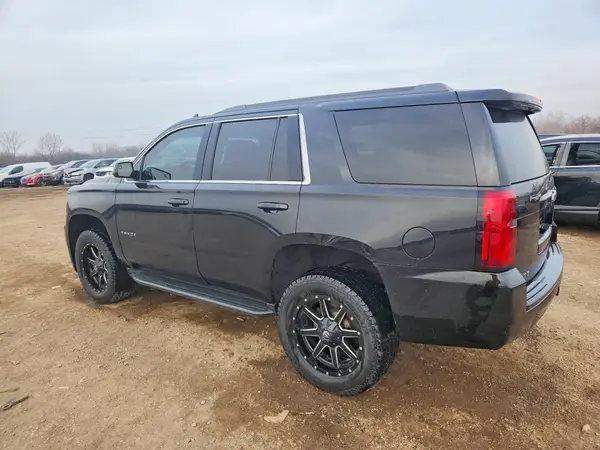 1GNSKAKC8HR202809 2017 CHEVROLET TAHOE - Image 2