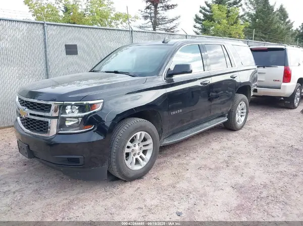 1GNSKAKC8JR302690 2018 CHEVROLET TAHOE - Image 2